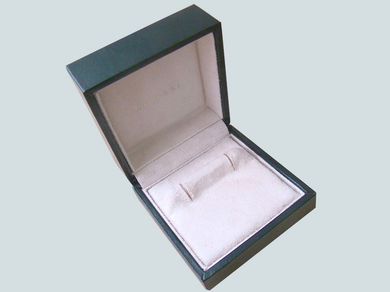 Leatherette Earring Box