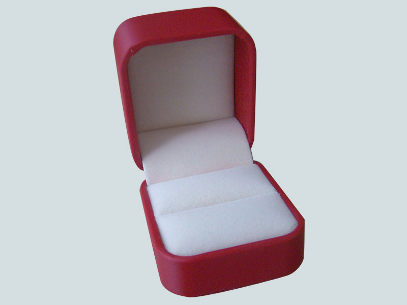 Leatherette Ring Box
