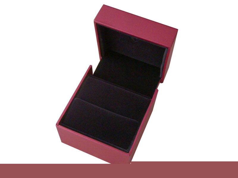 Leatherette Ring Box