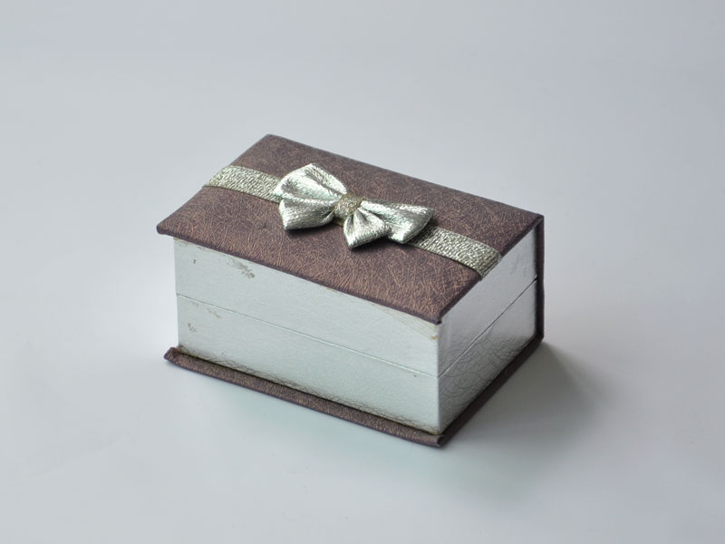 Leatherette Ring Box