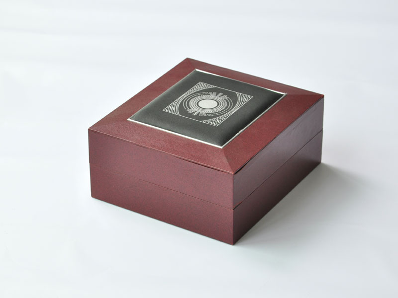 Paper Watch Box