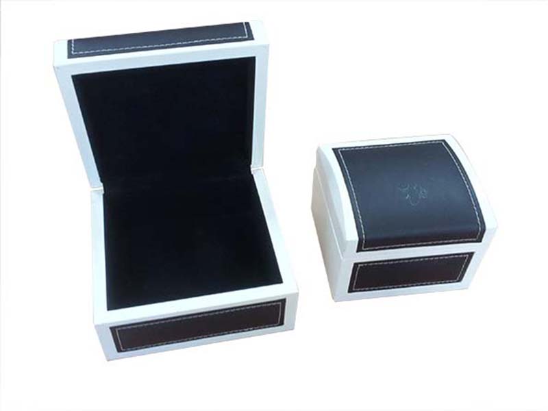 Jewelry wooden boxes
