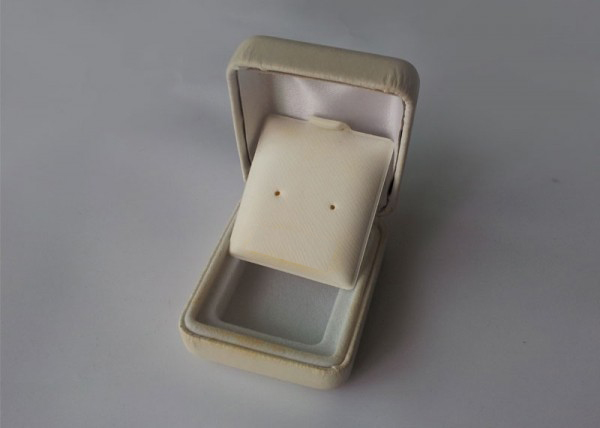 Leatherette Earring Box