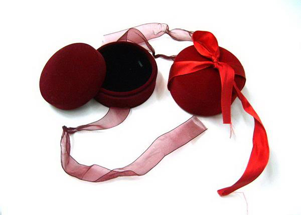 Jewelry  Velvet  Box